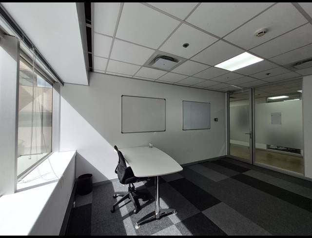 40M² OFFICE TO LET IN ROSEBANK